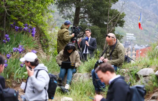 p. 09 periodistes macron