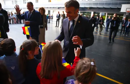 Emmanuel Macron - Facu Santana -16