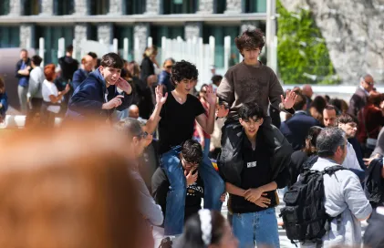 Emmanuel Macron - Facu Santana -24