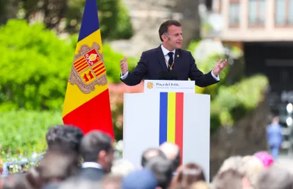 Emmanuel Macron - Facu Santana -36