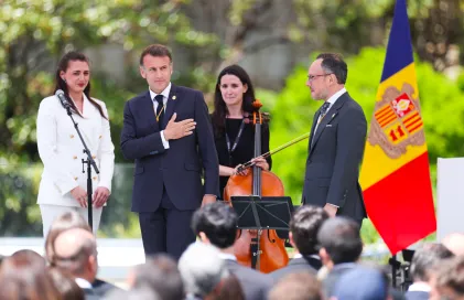 Emmanuel Macron - Facu Santana -42