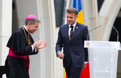 Emmanuel Macron - Facu Santana -52