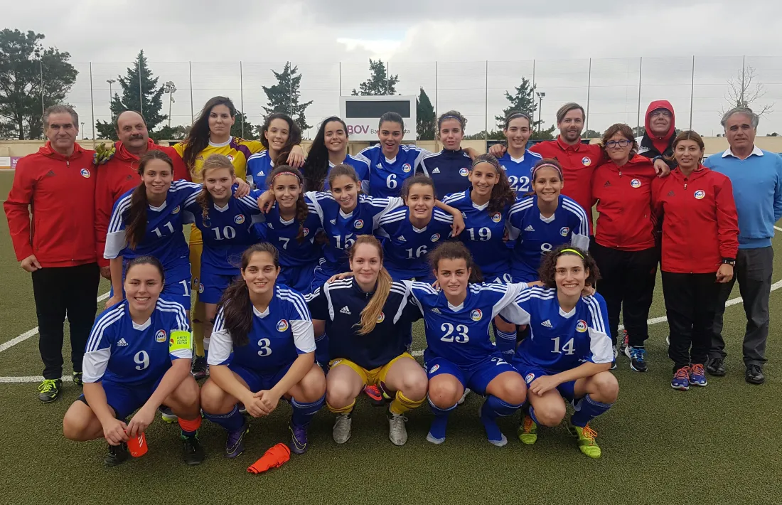 La selecció femenina rep un dur correctiu en el segon amistós