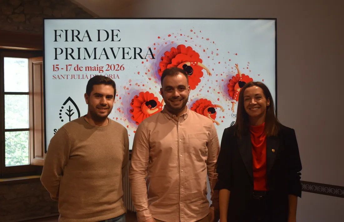 Olivier Montes i Jordi Blanco (Colla Laurediana) i Sofia Cortesao.