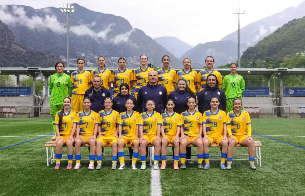 p. 29 sub-16 femenina foto faf