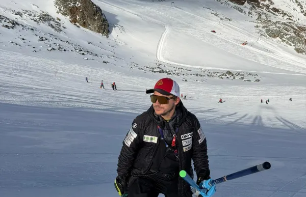 p. 29 Pol Carreras, entrenador de Carla Mijares a la WC. FOTO FAE