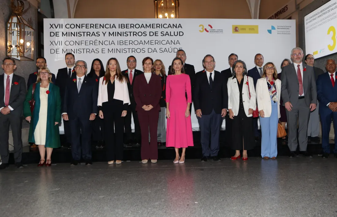 Els participants en la 17a Conferència ministerial iberoamericana de salut celebrada a Madrid.