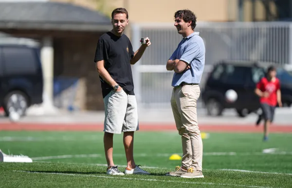 p. 69 marc aguado i jaume nogues visita foto fc andorra